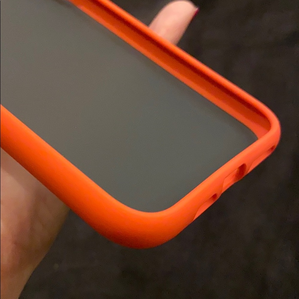 iPhone 11 Pro Max Case - Picture 4 of 5
